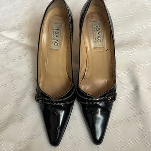 Isaac Mizrahi payent leather heeled shoes size 10B